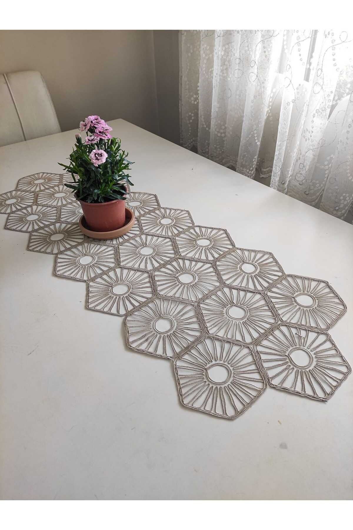 Fransız Dantel Detaylı Tek Runner, Masa Üzerine Runner, Masa Örtüsü Runneri Kahve