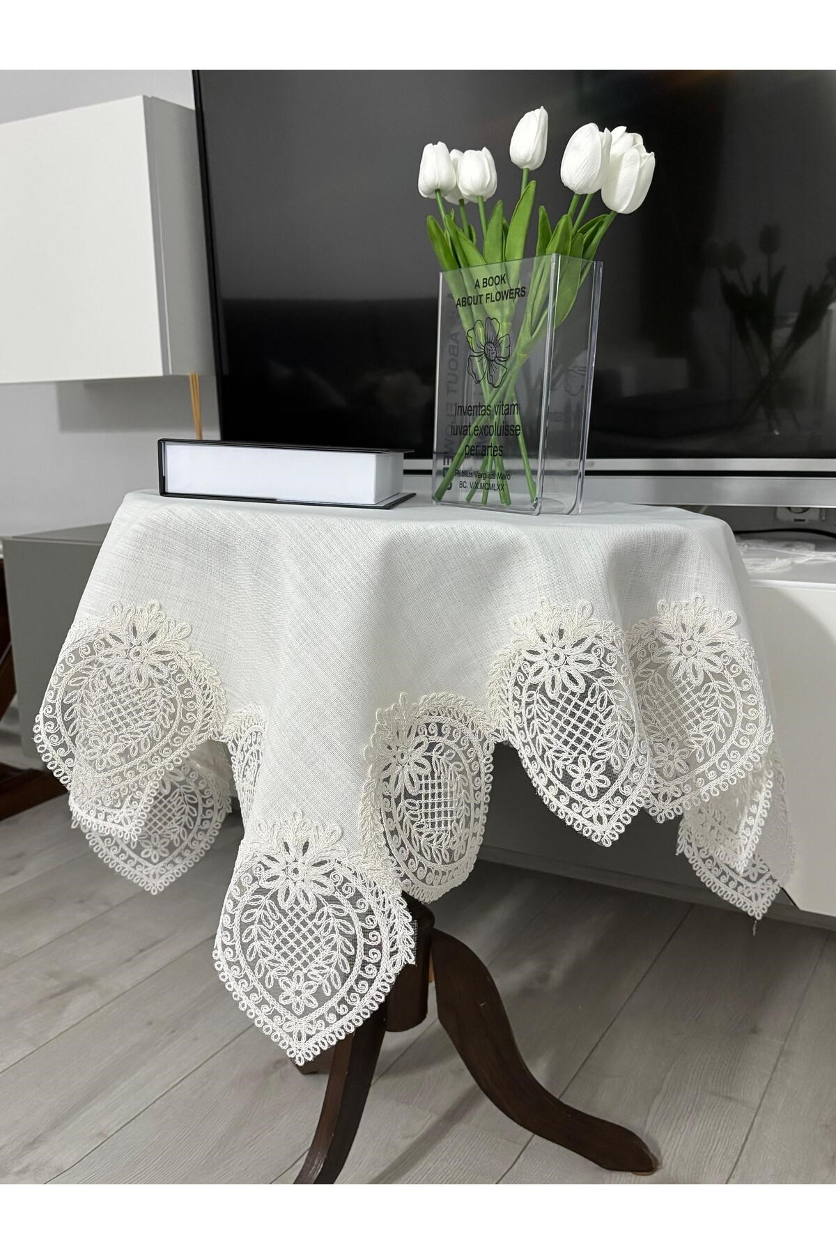 Fransız Dantelli Keten Fiskos, Gardenya Kumaş Fiskos 100x100cm