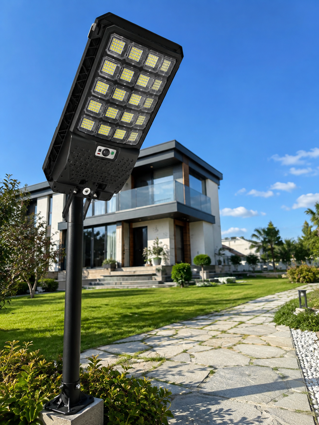 Güneş Enerjili LED Duvar ve Direk Lambası Suya Dayanıklı Akıllı Aydınlatma