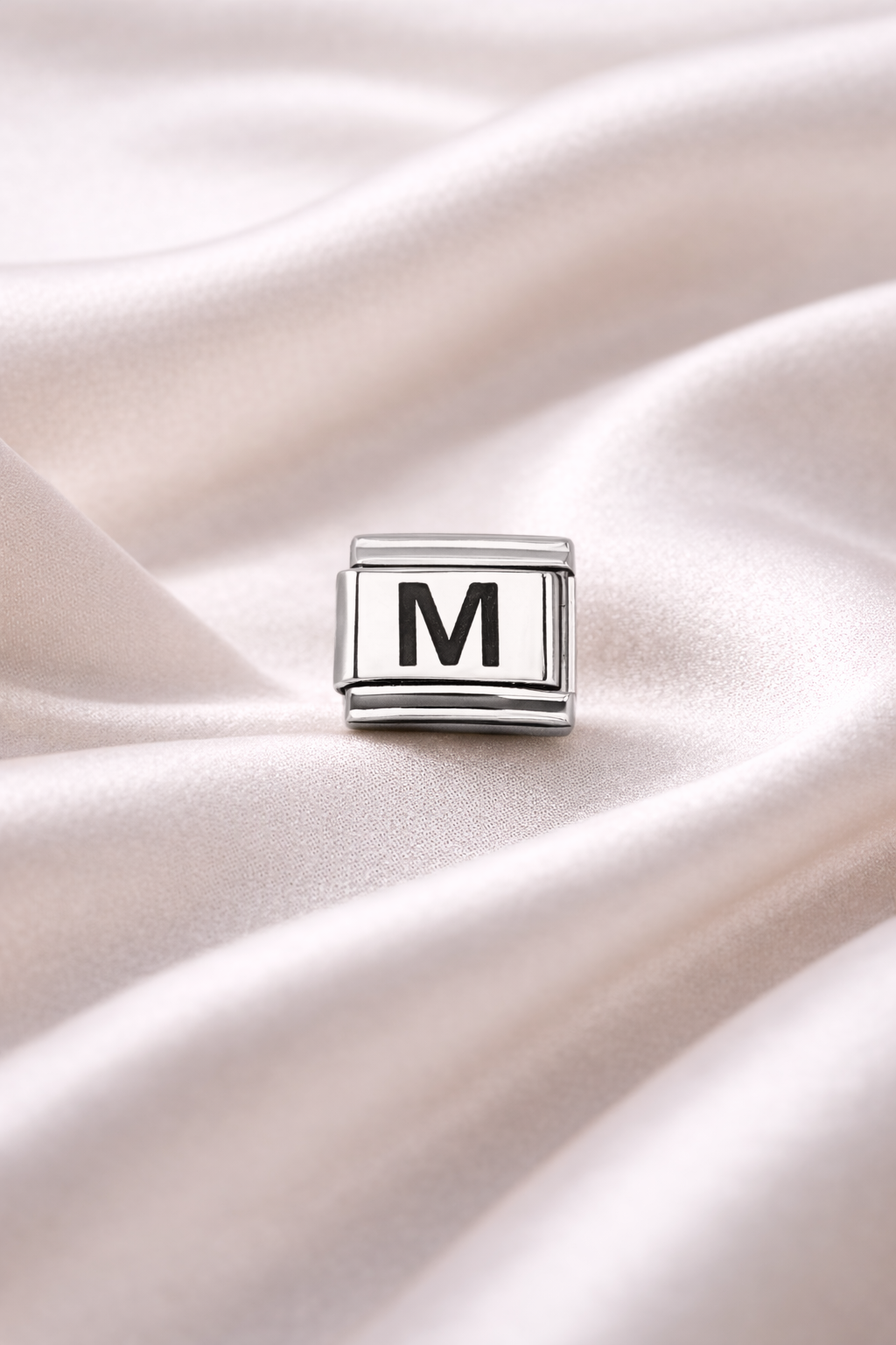 M Harf Charm | Çelik Bileklik Aksesuarı | Kişiye Özel Harf Modülü | Minimal & Şık