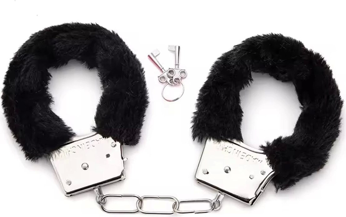 Peluşlu Metal Fantezi Kelepçe Siyah
