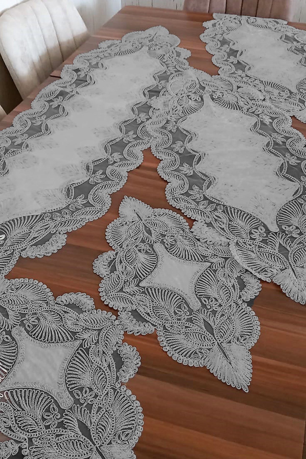 Salon Takımı 5 Parça Dantelli Masa Örtüsü Runner Seti - Gri