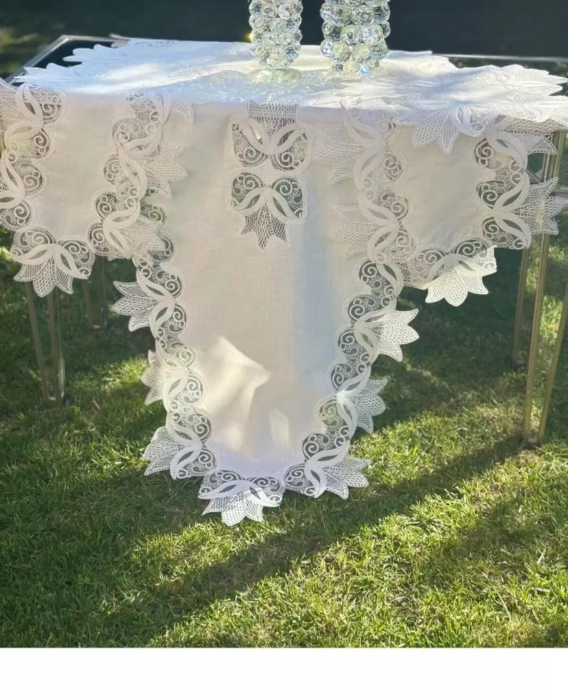 Salon Takımı 5 Parça Keten Masa Örtüsü Runner Seti Çeyizlik Kayla Model No 2323 Krem-Krem