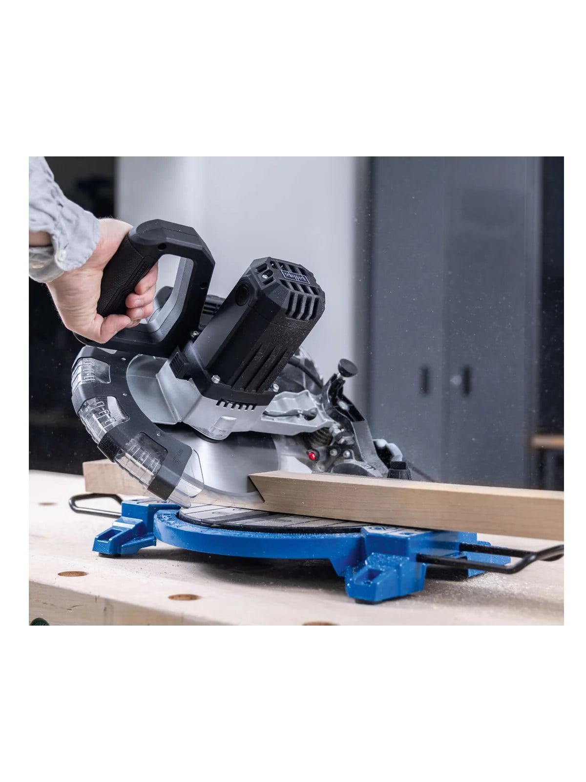 SCHEPPACH HM210L Gönye Testere 1500W 210mm