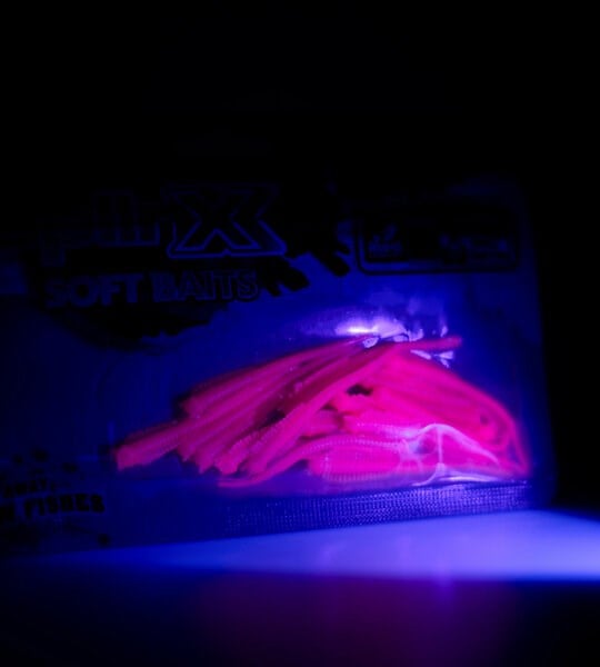 Spiinx Sandworm 6cm 18P Uv Pinky Lrf Silikon Sahte Yem