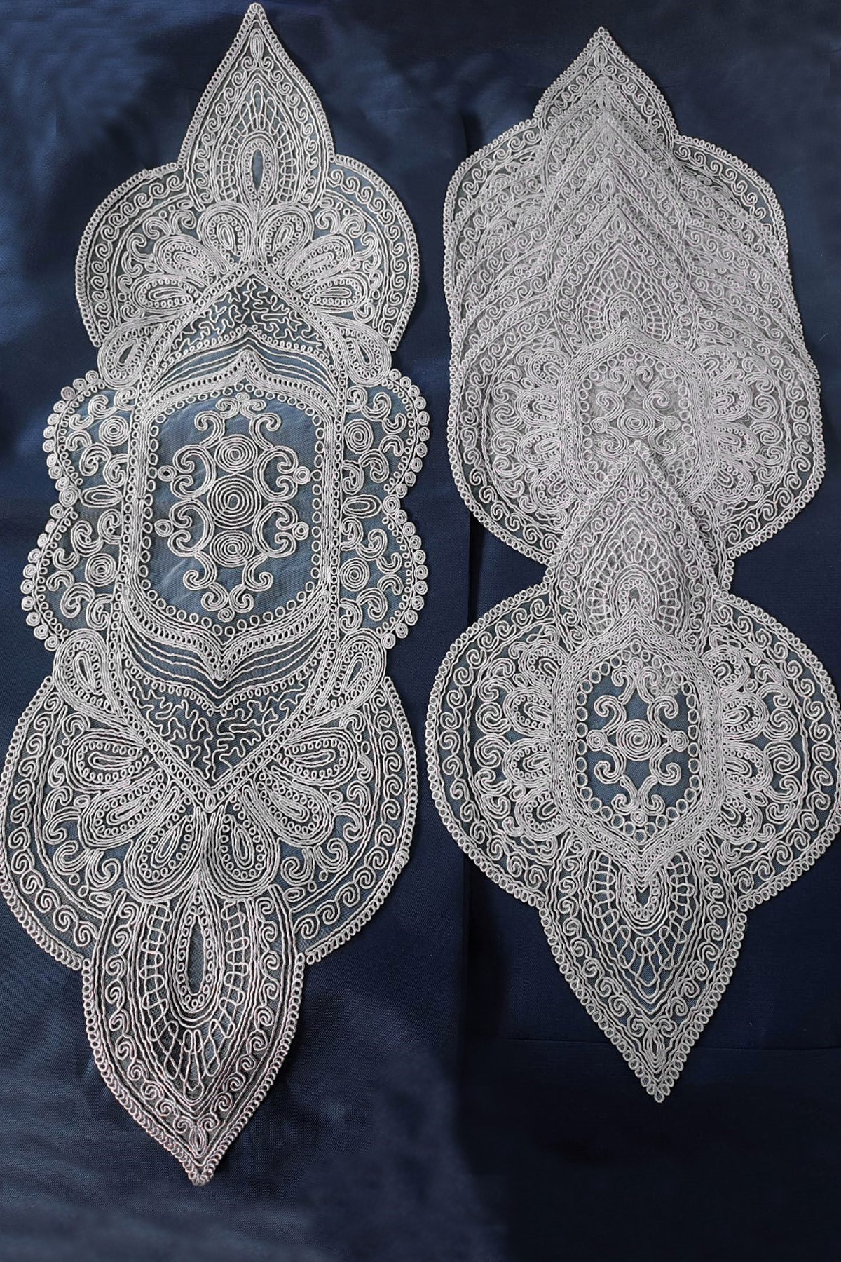 Supla Runner Seti Sunumluk Kordone Nakışlı Modern Amerikan Servis Takımı 6 Kişilik Set - Gri