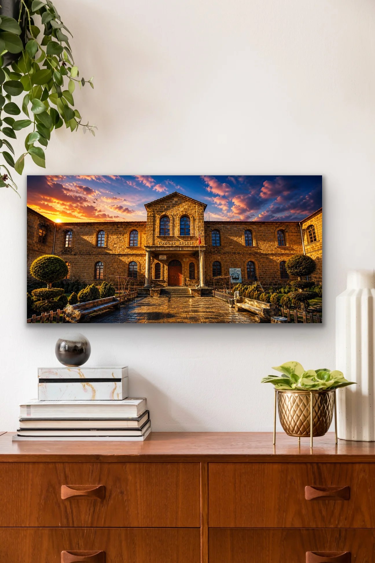 Tarihi Yozgat Lisesi Kanvas Tablo 60X120 CM