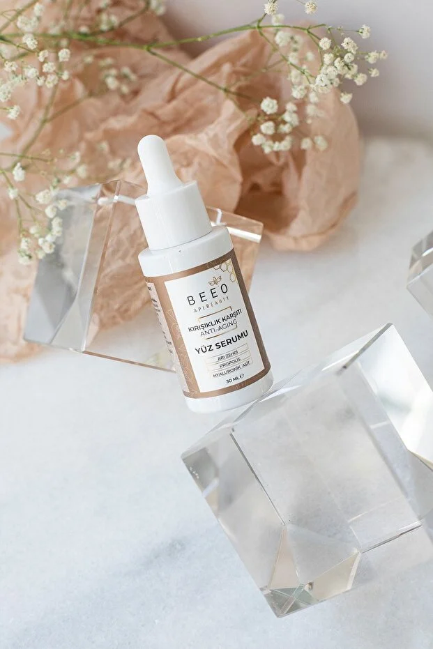 Yüz Bakim Serumu & Doğal Naturel Apibeauty Ari Zehirli Propolisli Antiagıng Serum 15ML