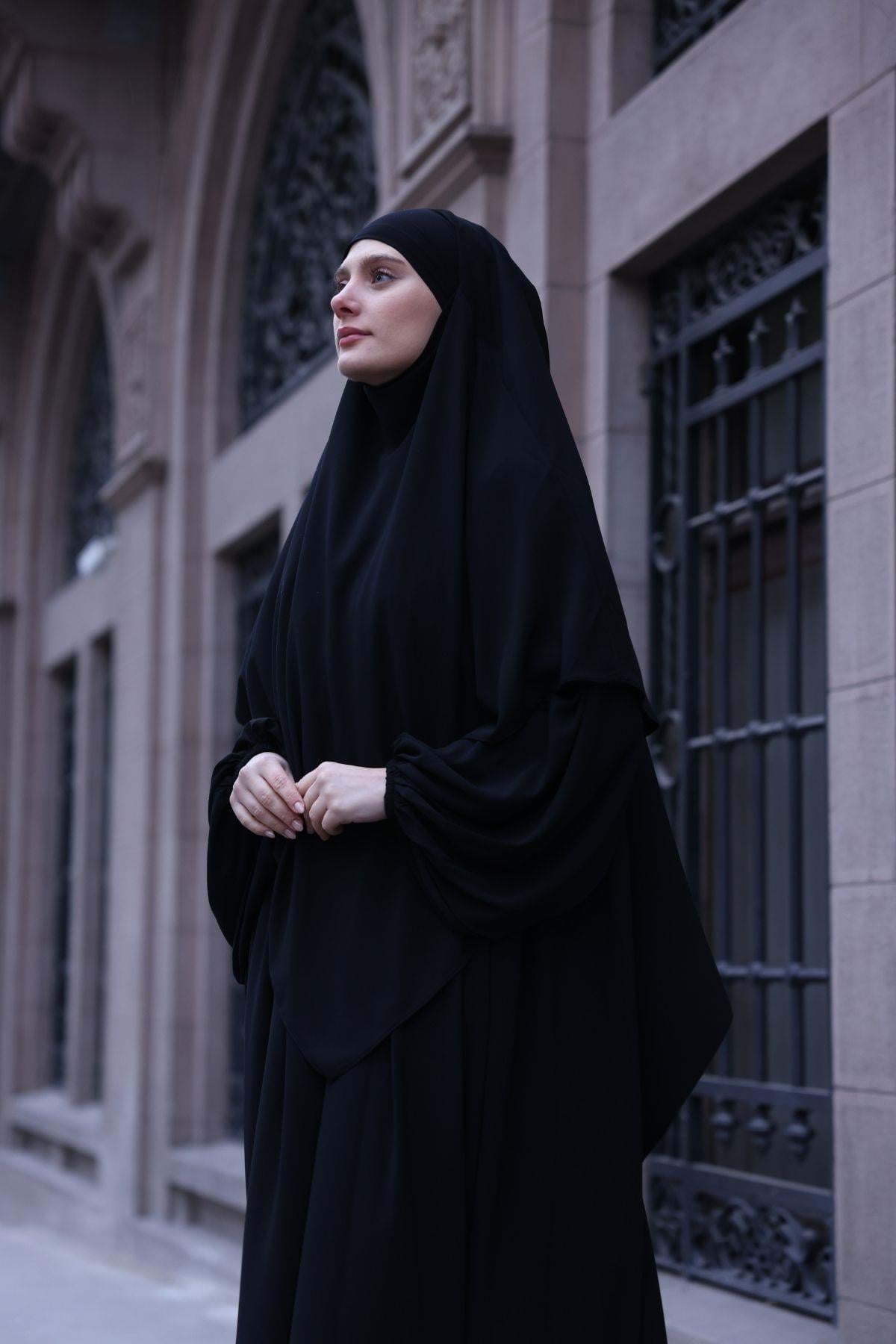 Nur