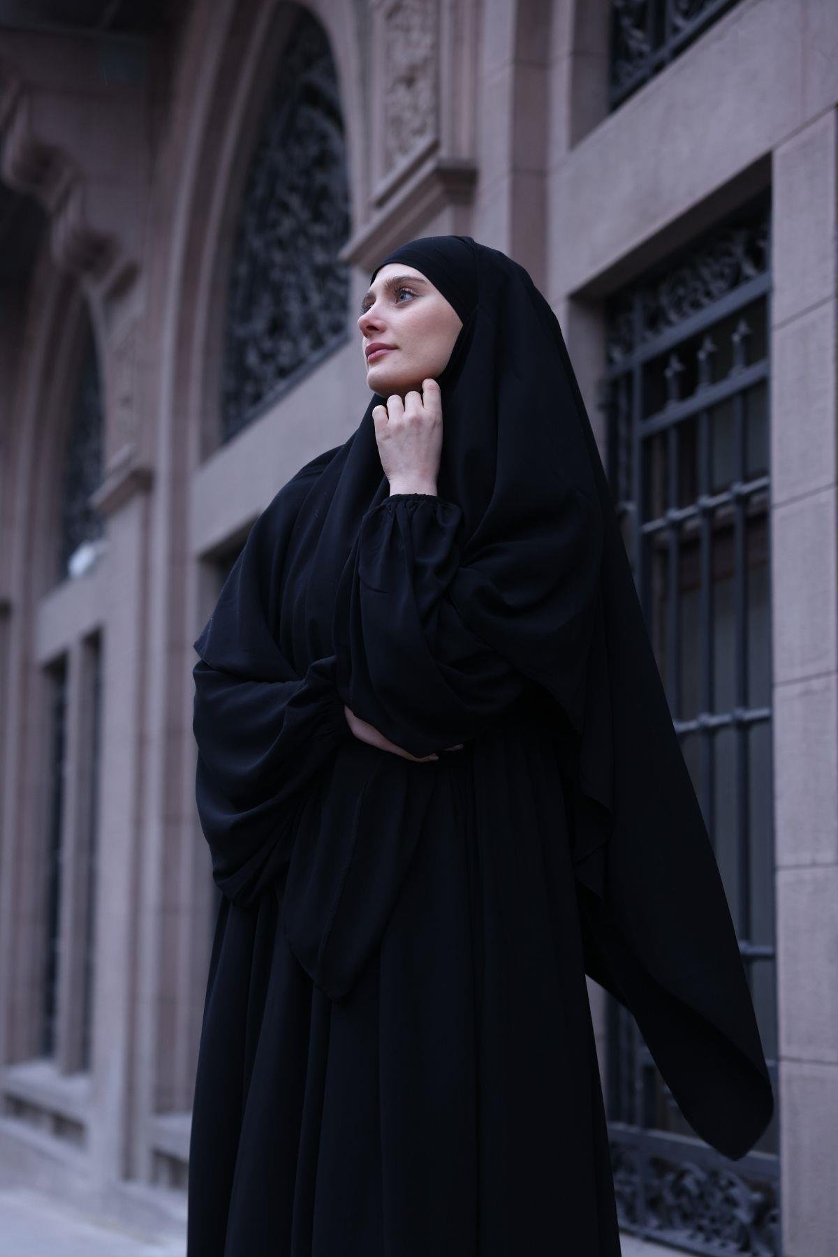Nur
