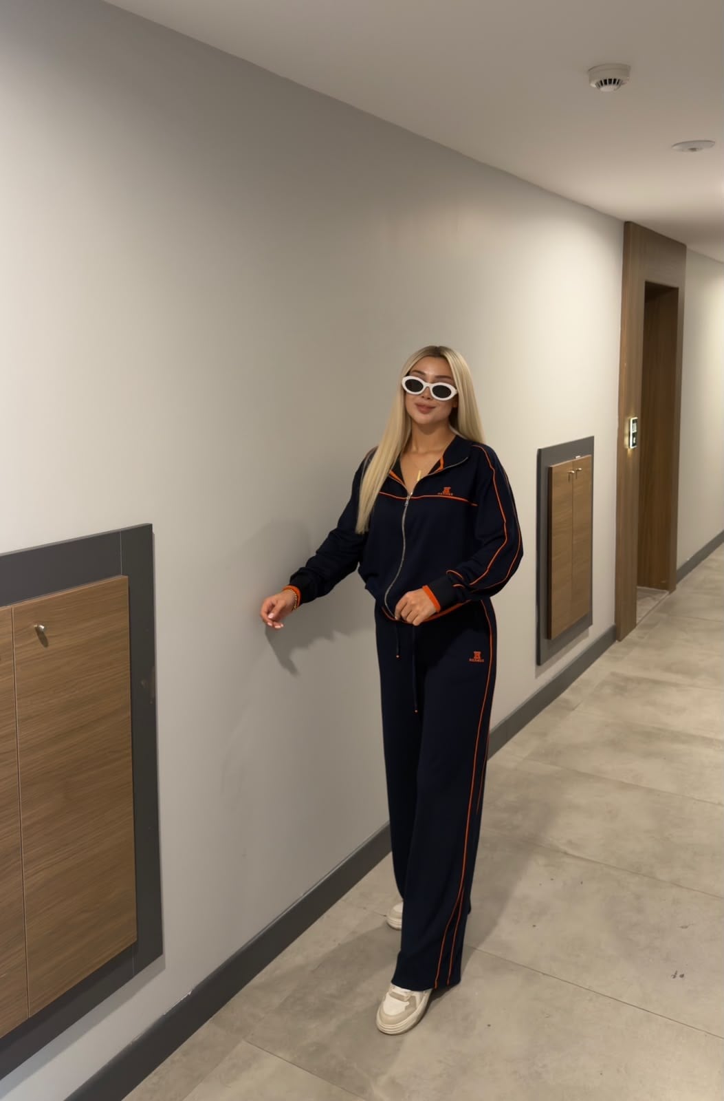 AMBER TAKIM LACİVERT