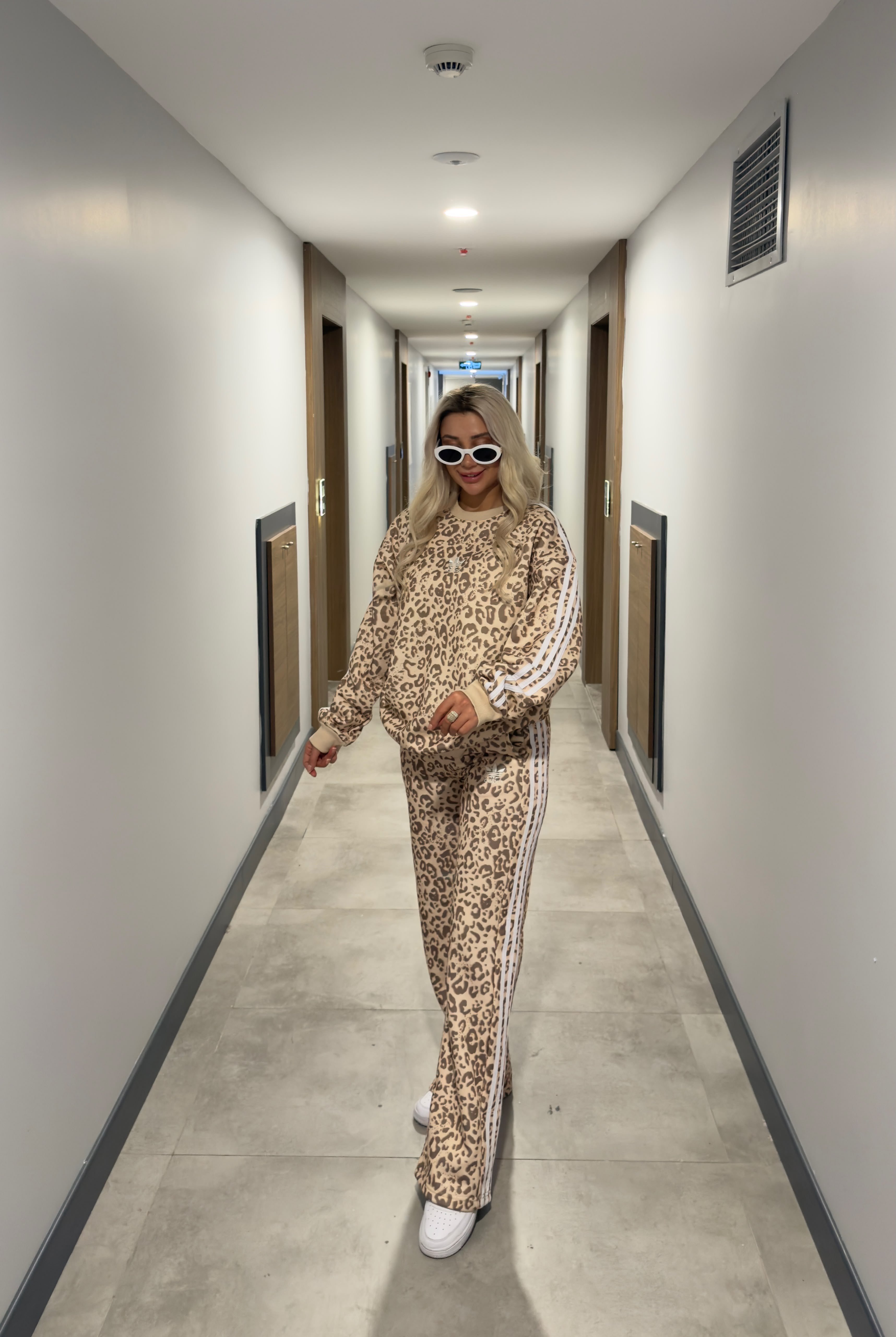 LEOPAR 2 LI TAKIM KREM