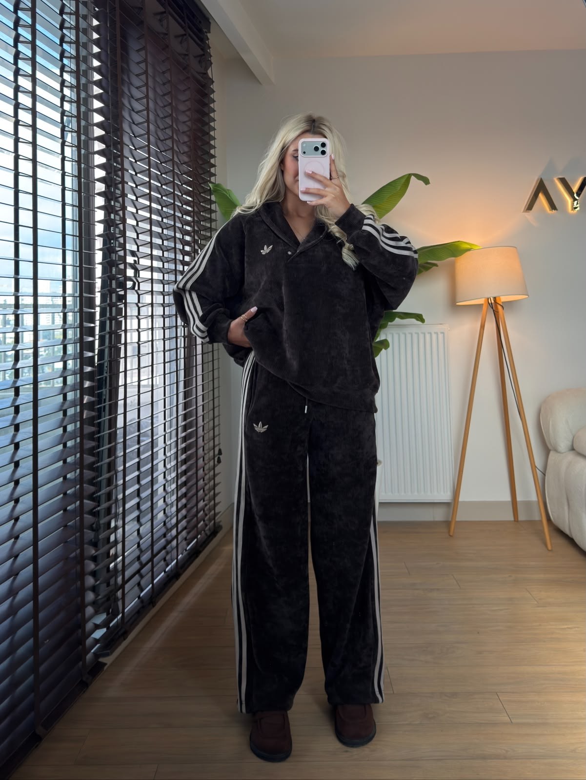 ZR MODEL PREMİUM TAKIMACI KAHVE