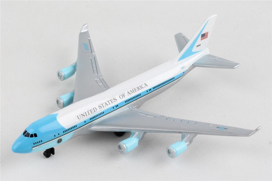 Daron 86RT-5734 Air Force One, 12,5 cm. Metal Gövde, Plastik Kanatlar, Sergilemeye Hazır Model Yolcu Uçağı