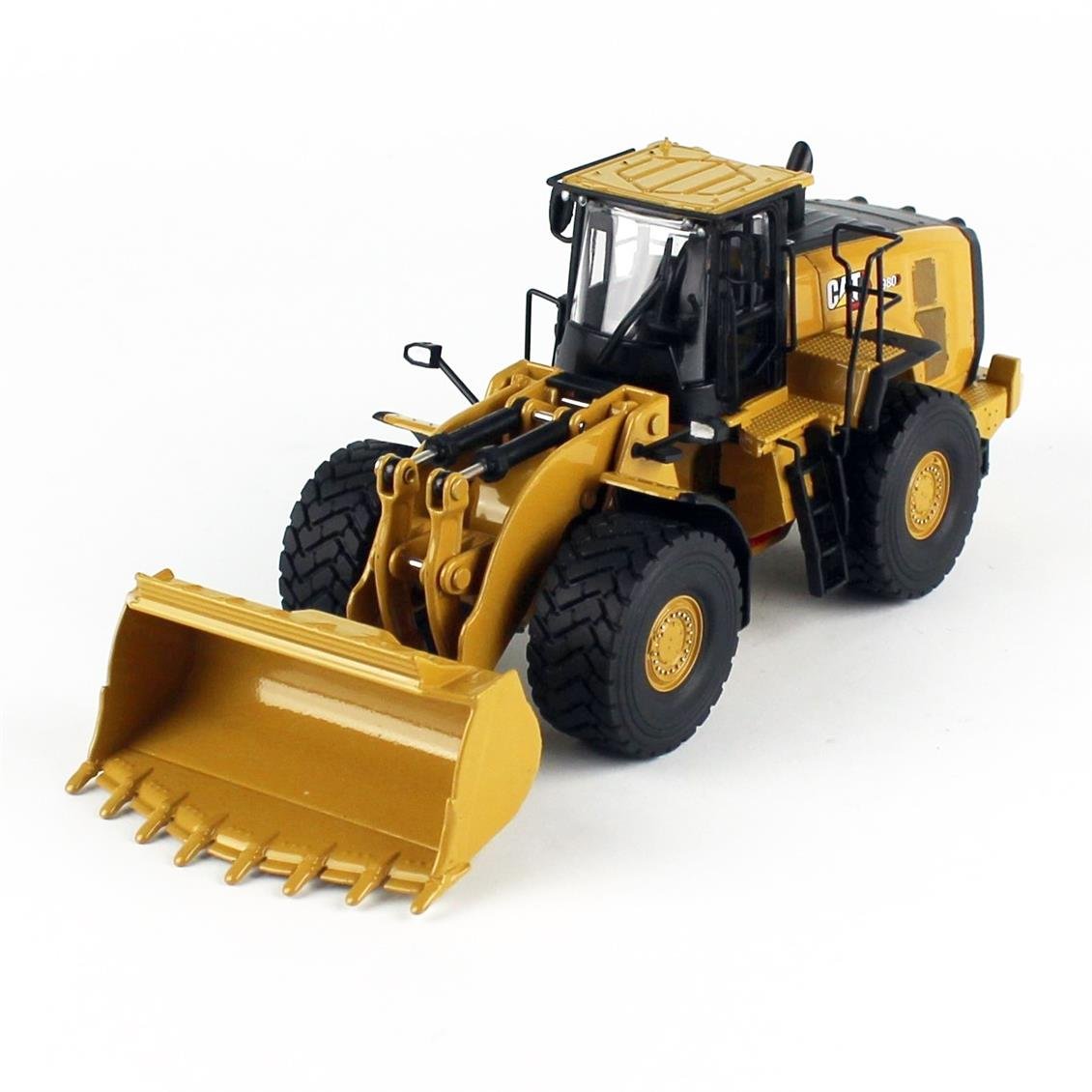 Diecast Masters 85684 1/87 Ölçek, Cat 980 Wheel Loader, Sergilemeye Hazır Metal İş Makinası Modeli