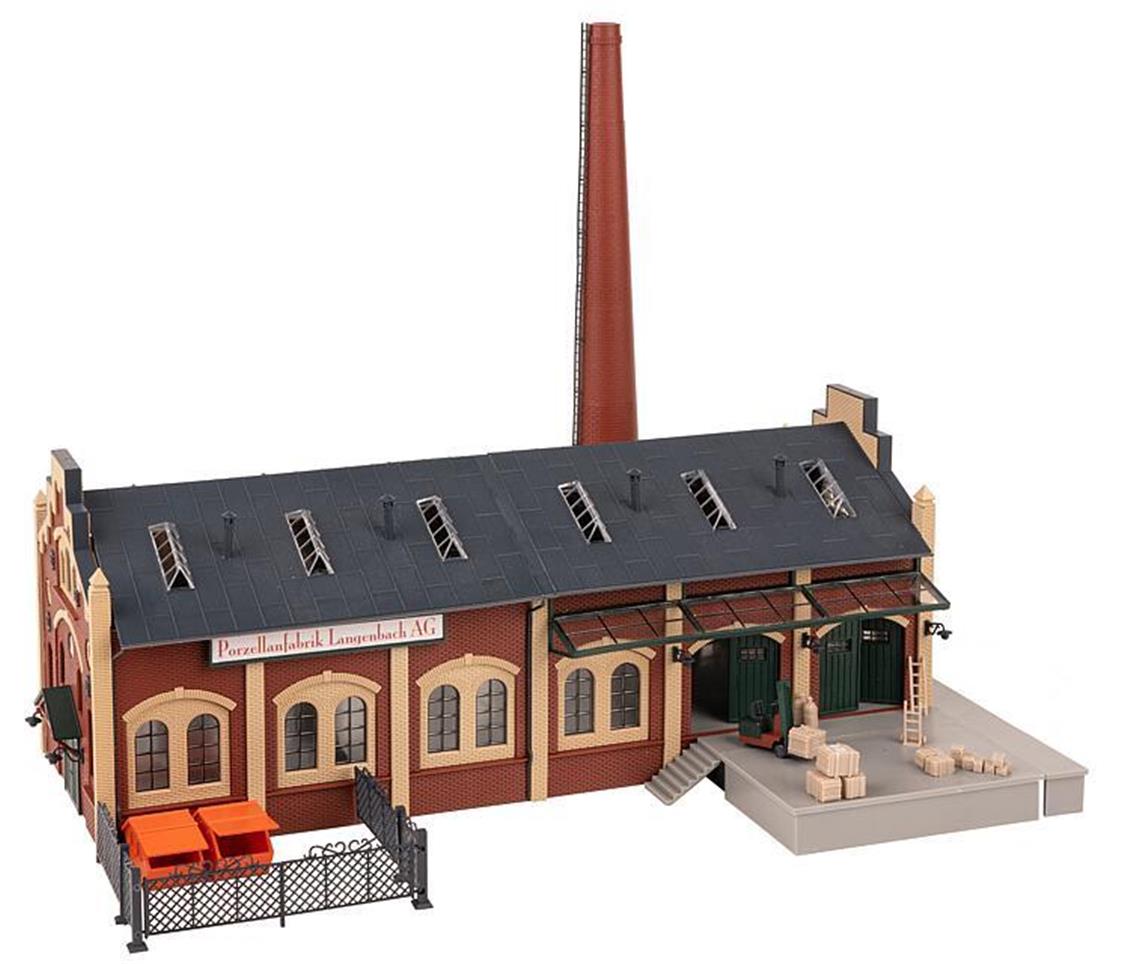 Faller 130885 1/87 Langenbach Porselen Fabrikası Demonte Plastik Maketi
