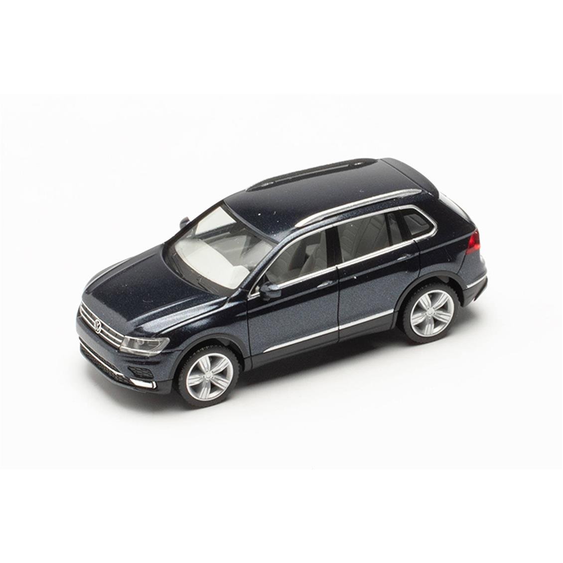 Herpa 038607-006 1/87 Ölçek VW Tiguan, Gece Mavisi Metalik, Sergilemeye Hazır Model Araç