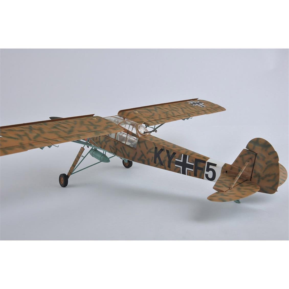 HobbyBoss 80181 1/35 Ölçek Fieseler Fi-156 C-3/TROP Storch, Askeri Uçağı Plastik Model Kiti