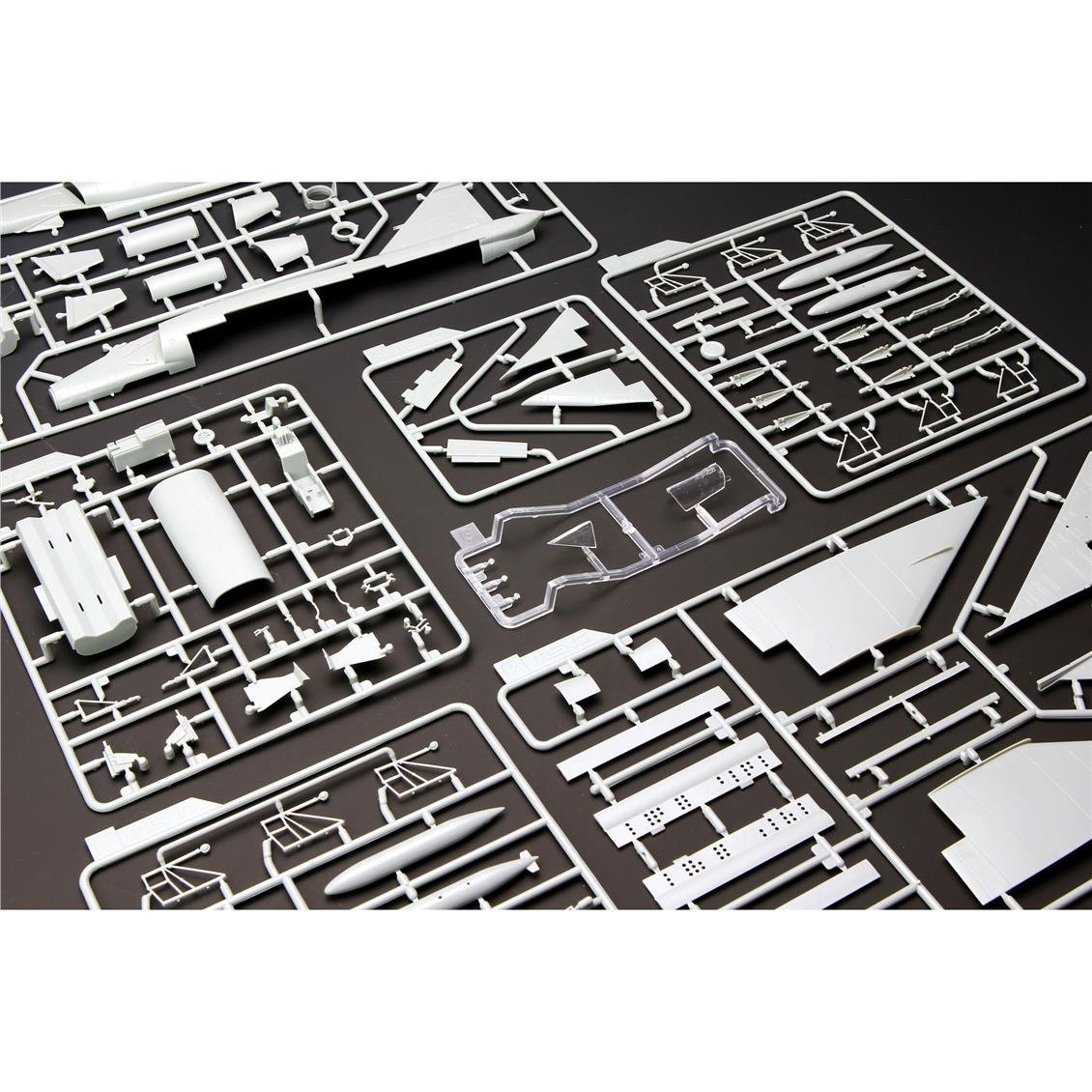 Meng DS-003 1/72 Ölçek F-102A (Case X) Savaş Uçağı, Plastik Model Kiti