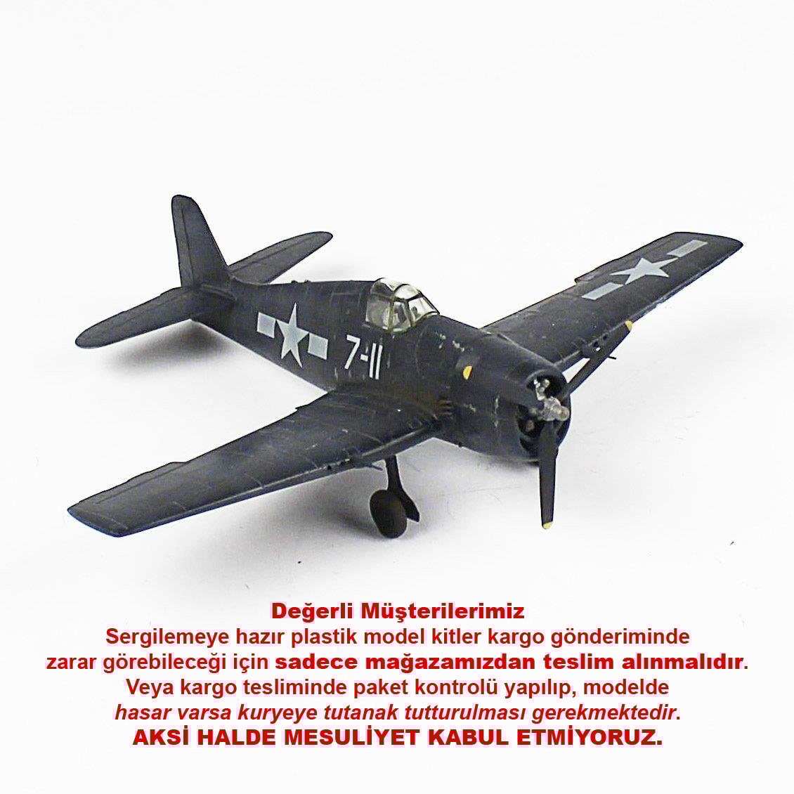 QD038 1/72 F6F Hellcat Sergilemeye Hazır Plastik Uçak Maketi