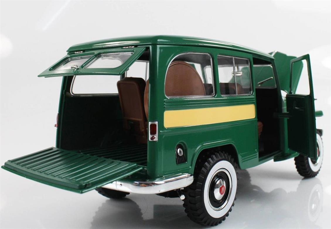 Road Signature 92858 1/18 1955 Willys Jeep Station Wagon, Green, Sergilemeye Hazır Metal Araba Modeli
