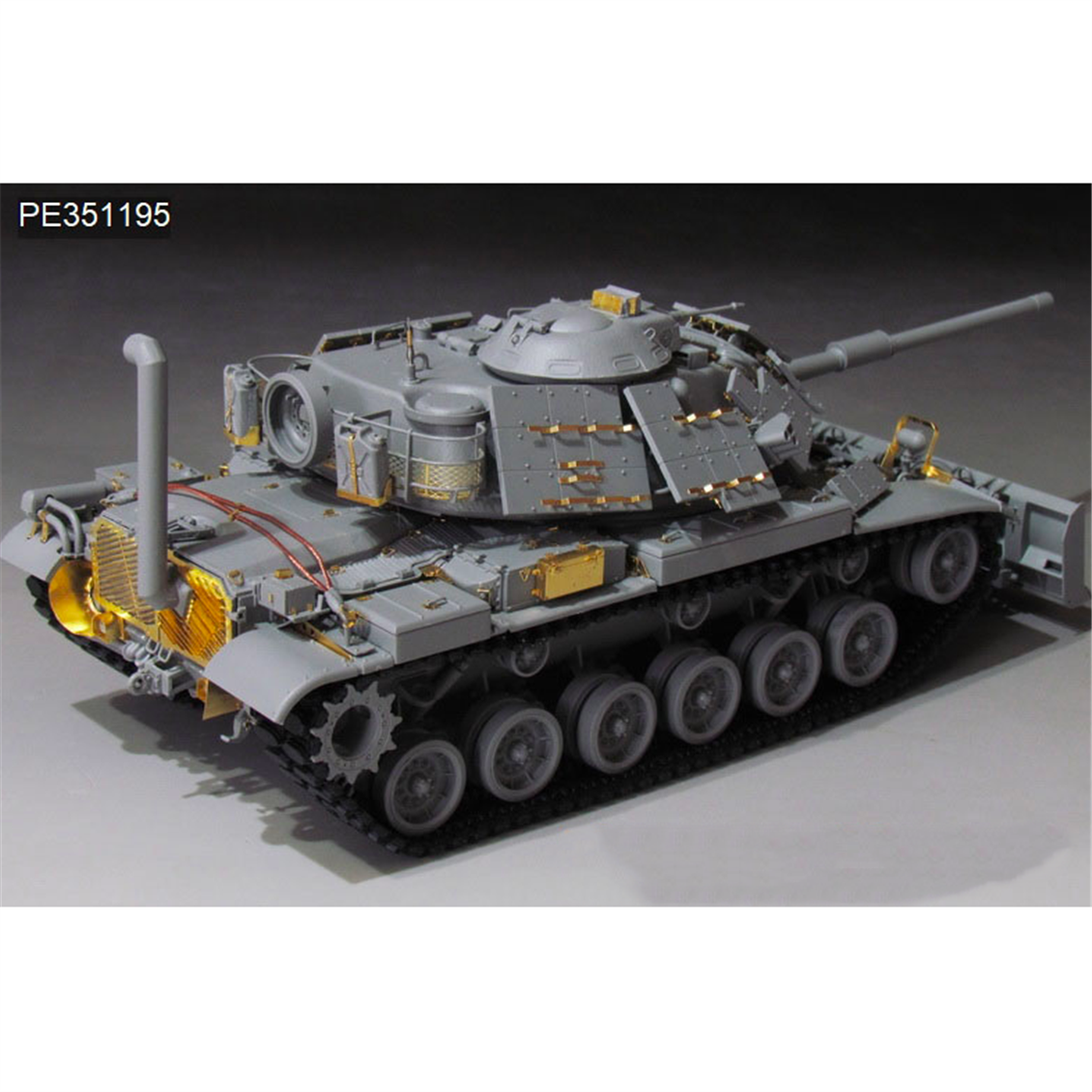 Takom 2142 1/35 Ölçek, M60A1 Tankı ve ERA ve M9 Buldozer, Plastik Model Kiti