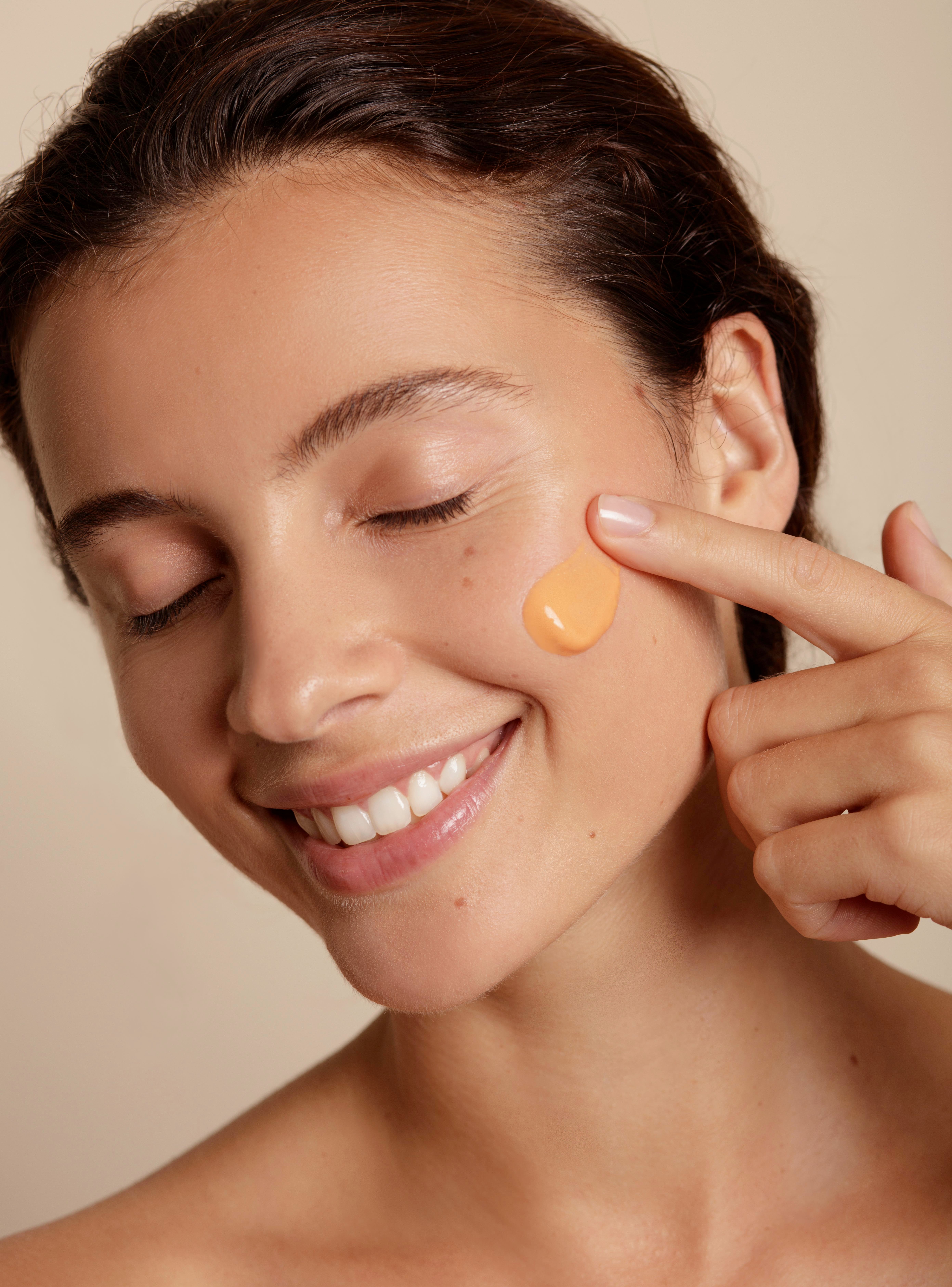Radiant Complexion Cream Abricot Glow