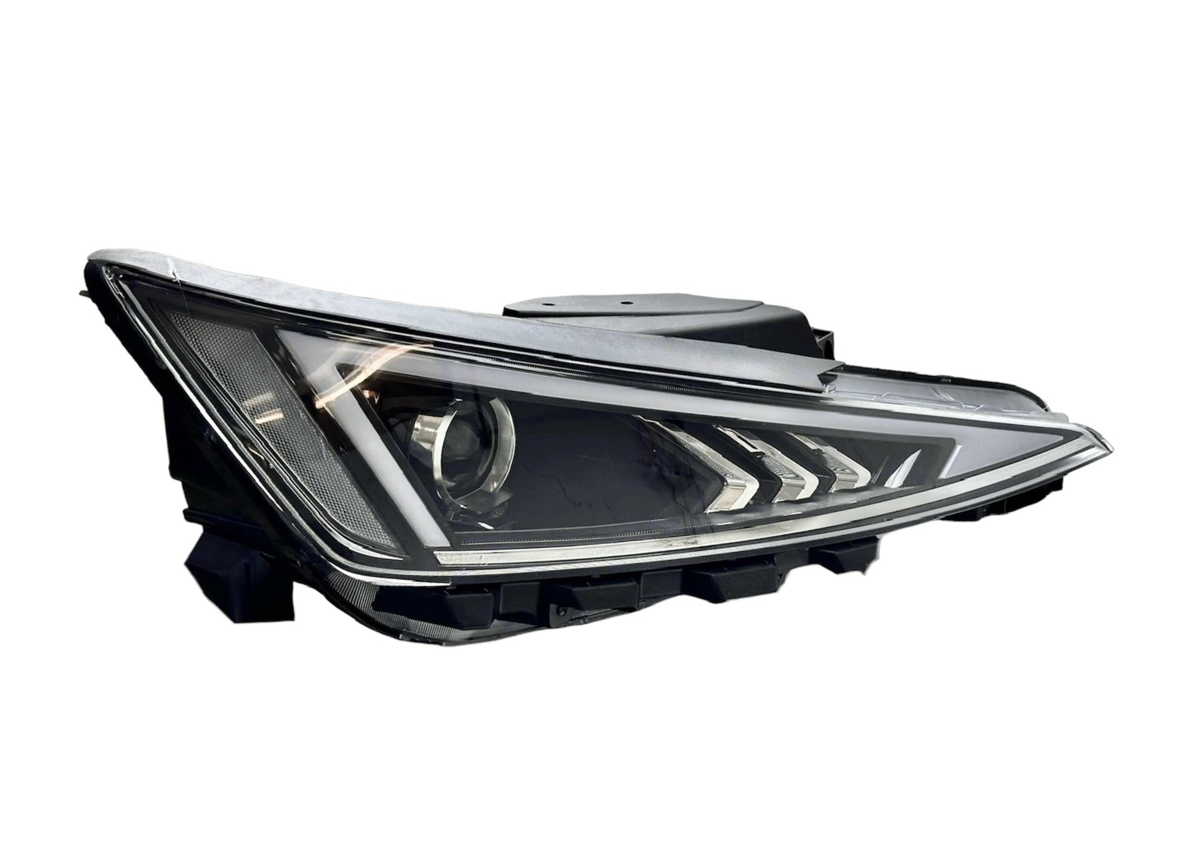 Hyundaı Far Elantra 19-21 Sağ (Ledli/Elektrikli) - 92102-F2600