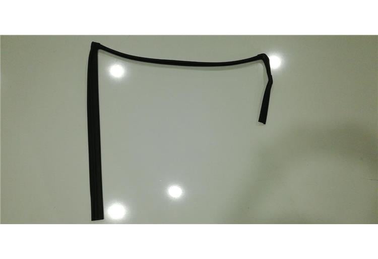 Hyundaı Fitil Cam Kapı Accent Blue 11-15 Arka Sol (Camın İçine Gelen) - 83531-0U000