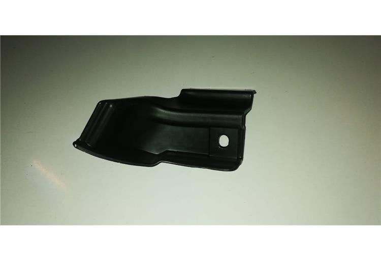 Hyundaı Izgara Ön Cam Accent Era 06-12 Sağ (Küçük) - 86160-1E050