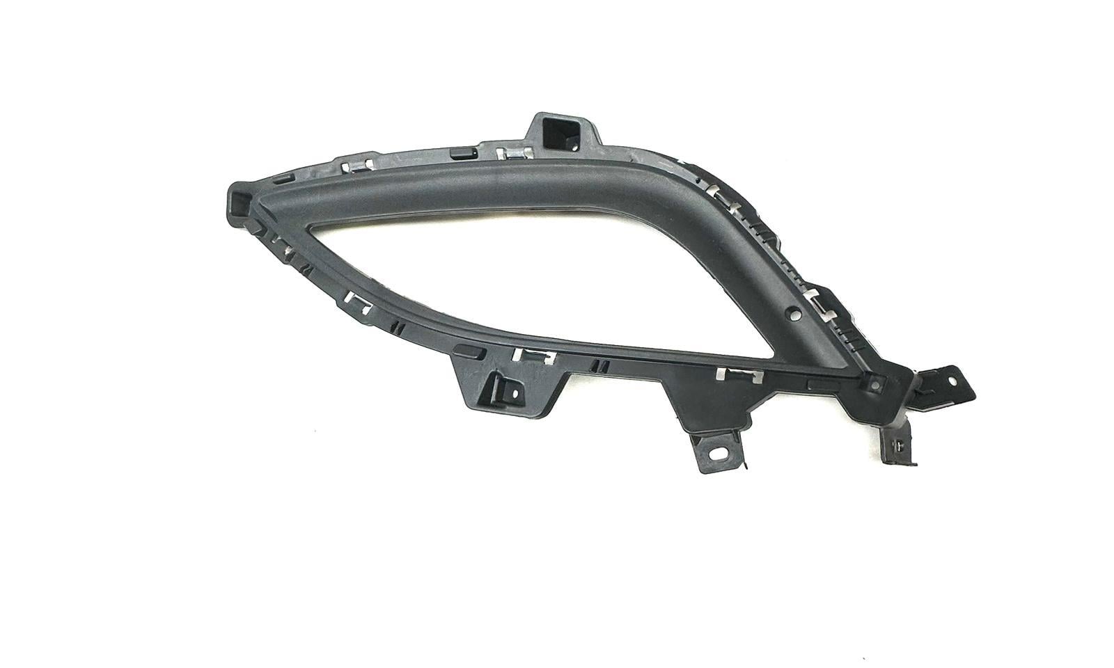 Hyundaı Kapak Lamba Sis İ30 12-14 Sağ (Sisli) - 86564-A5030