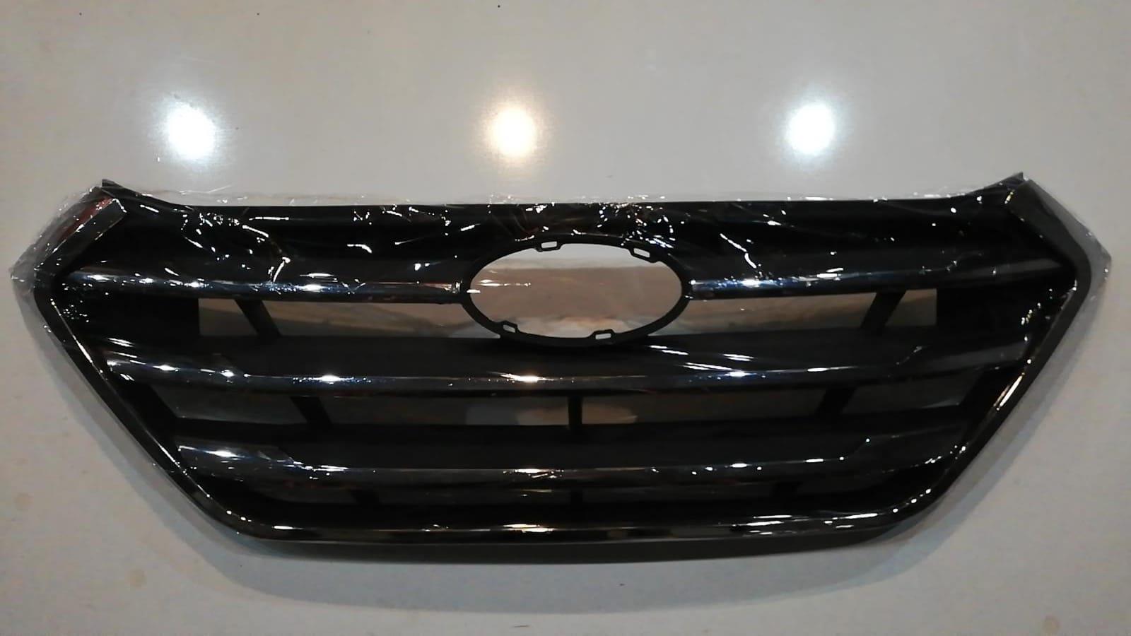 Hyundaı Panjur Tucson 16-18 Ön (Siyah) - 86350-D7000