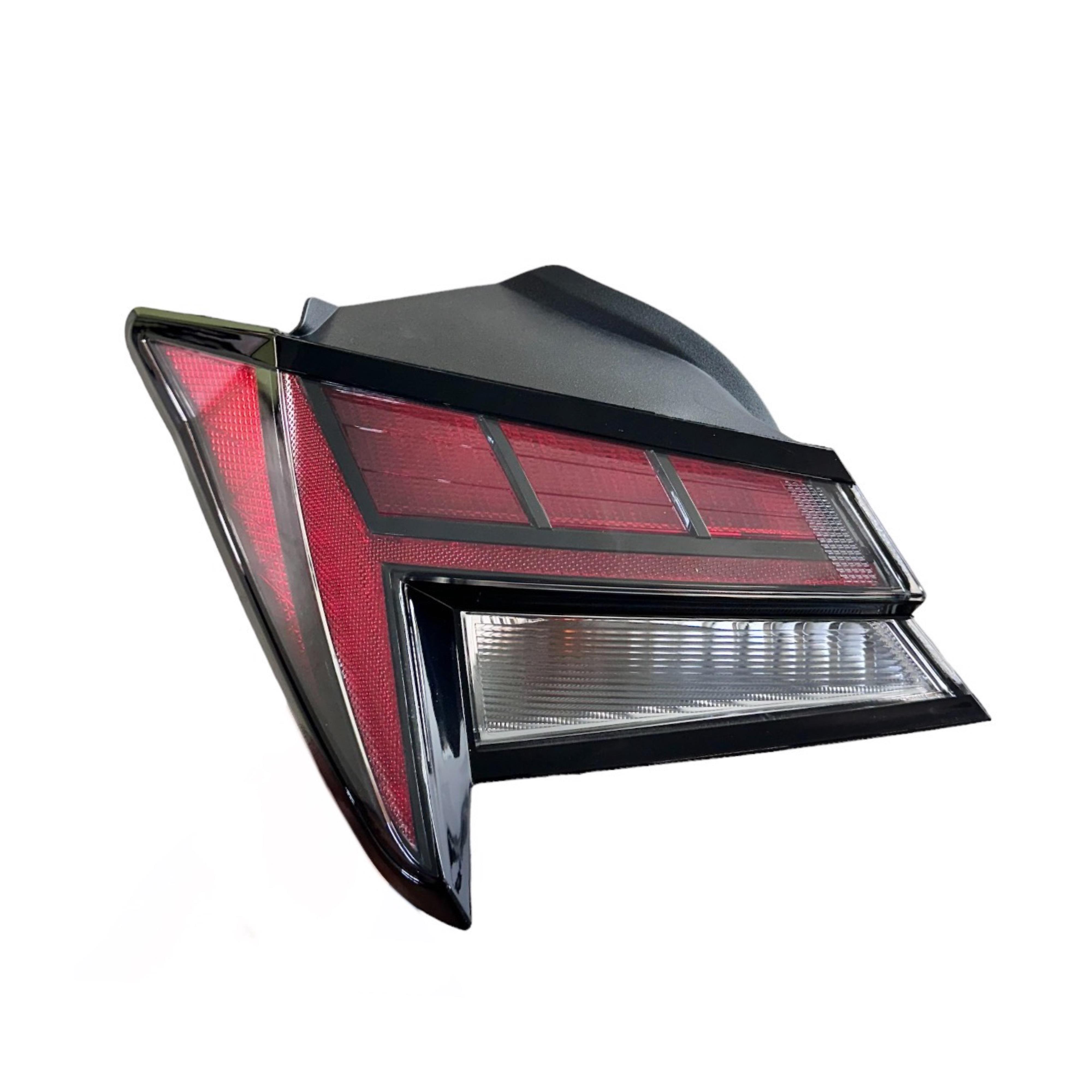 Hyundaı Stop Elantra 20-22 Dış Sol (Ledli) - 92401-AA200