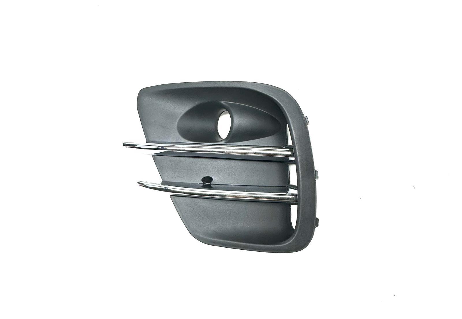 Kıa Kapak Lamba Sis Rio H.b 15-17 Sağ (Sisli/Krom) - 86526-1W700