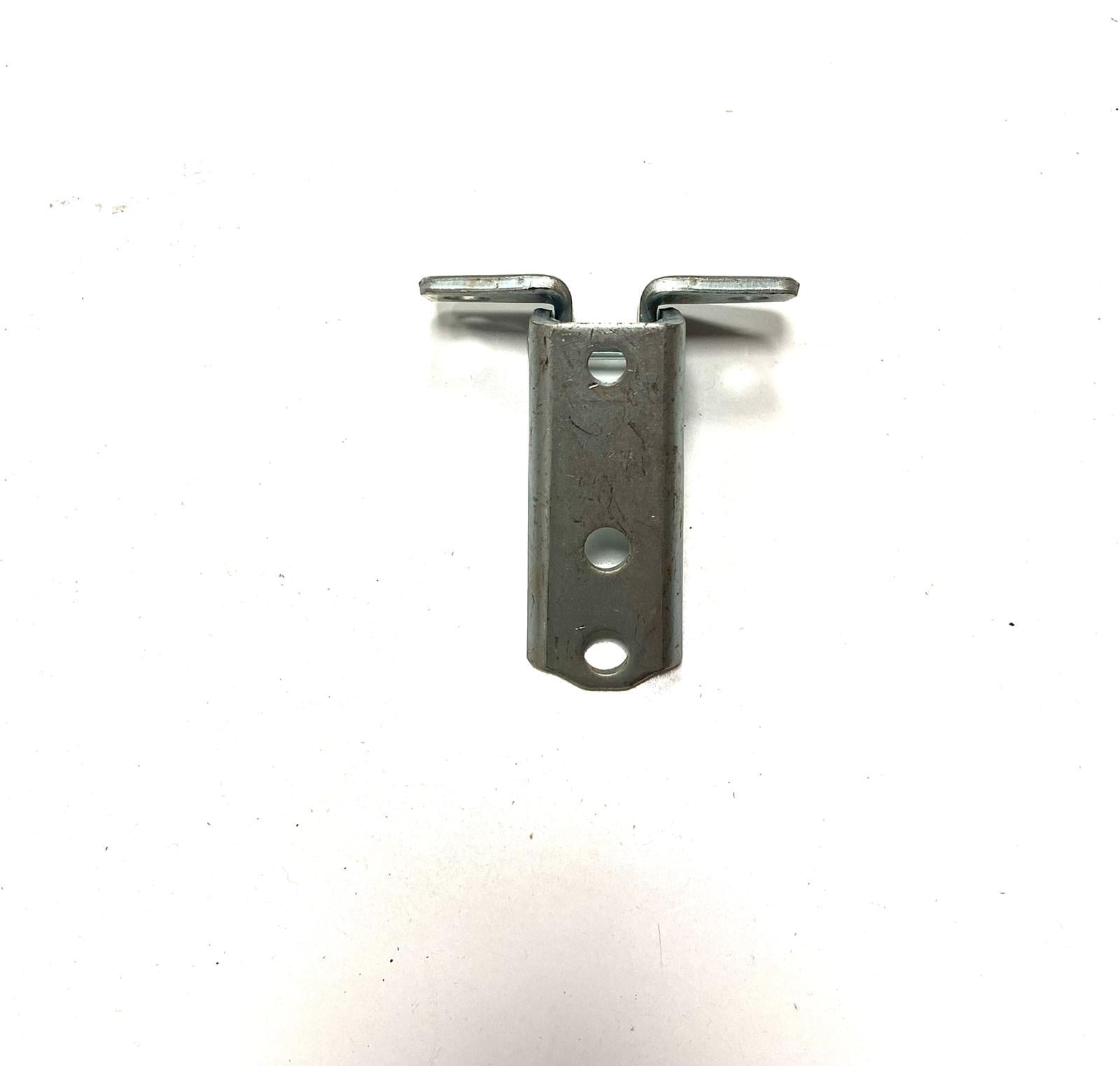 Mıtsubıshı Menteşe Kapı L200 07-14 Ön Üst Sol - 5702A033