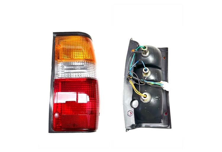 Mıtsubıshı Stop L200 90-98 Sağ (Siyah) - 214-1923-2-RH