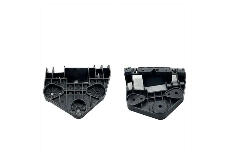 Nıssan Braket Far Bağlantı Navara 15-22 Sağ - 26042-4JA0A