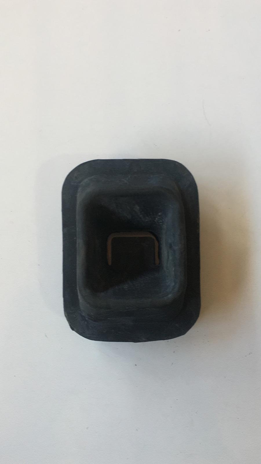 Nıssan Körük Debriyaj Çatalı Toz Navara 03-14/Yd25 03-14 - 30542-02N10