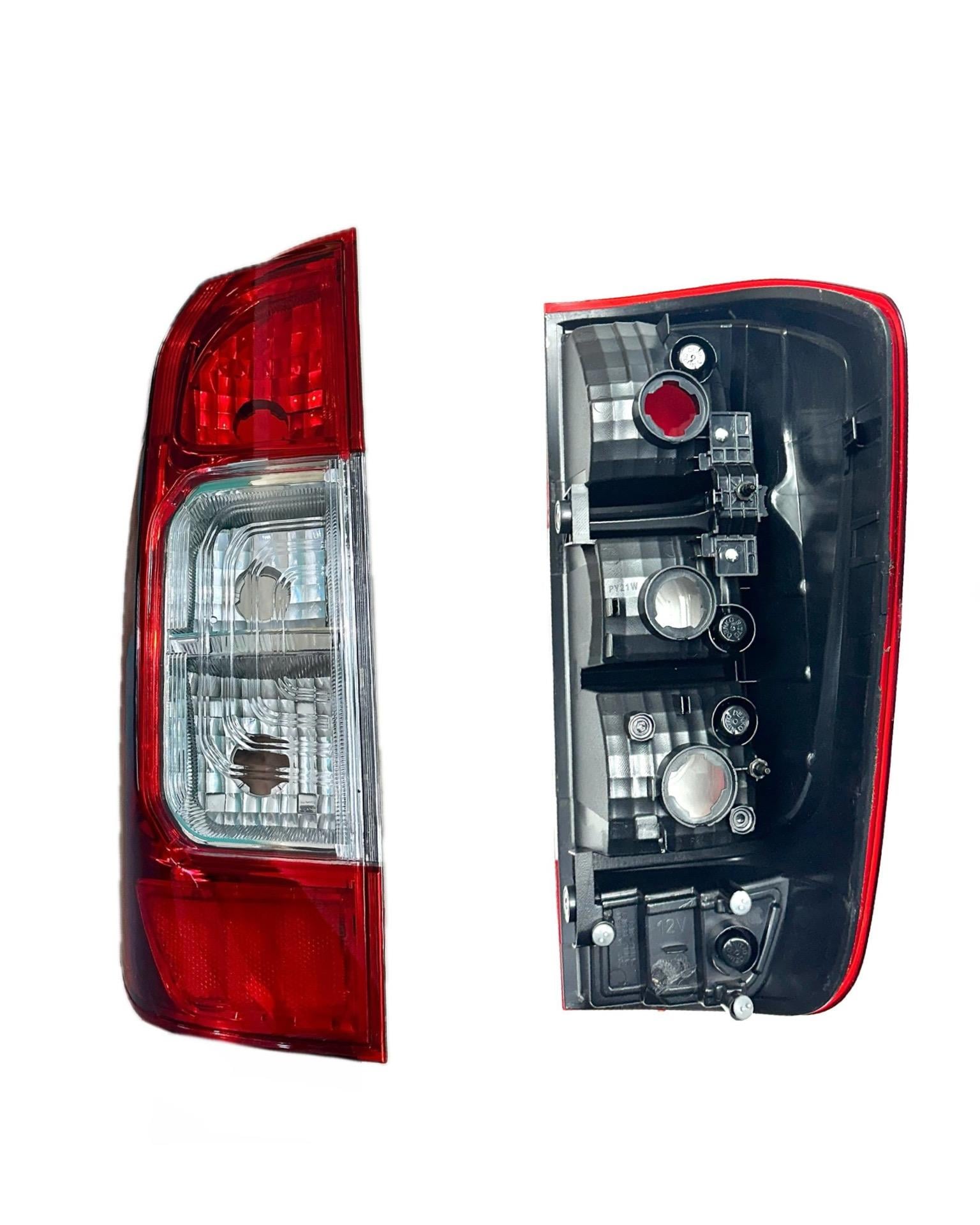 Nıssan Stop Navara 15-18 Sol (Duysuz/Reflektörsüz) - UNİ-STP-002
