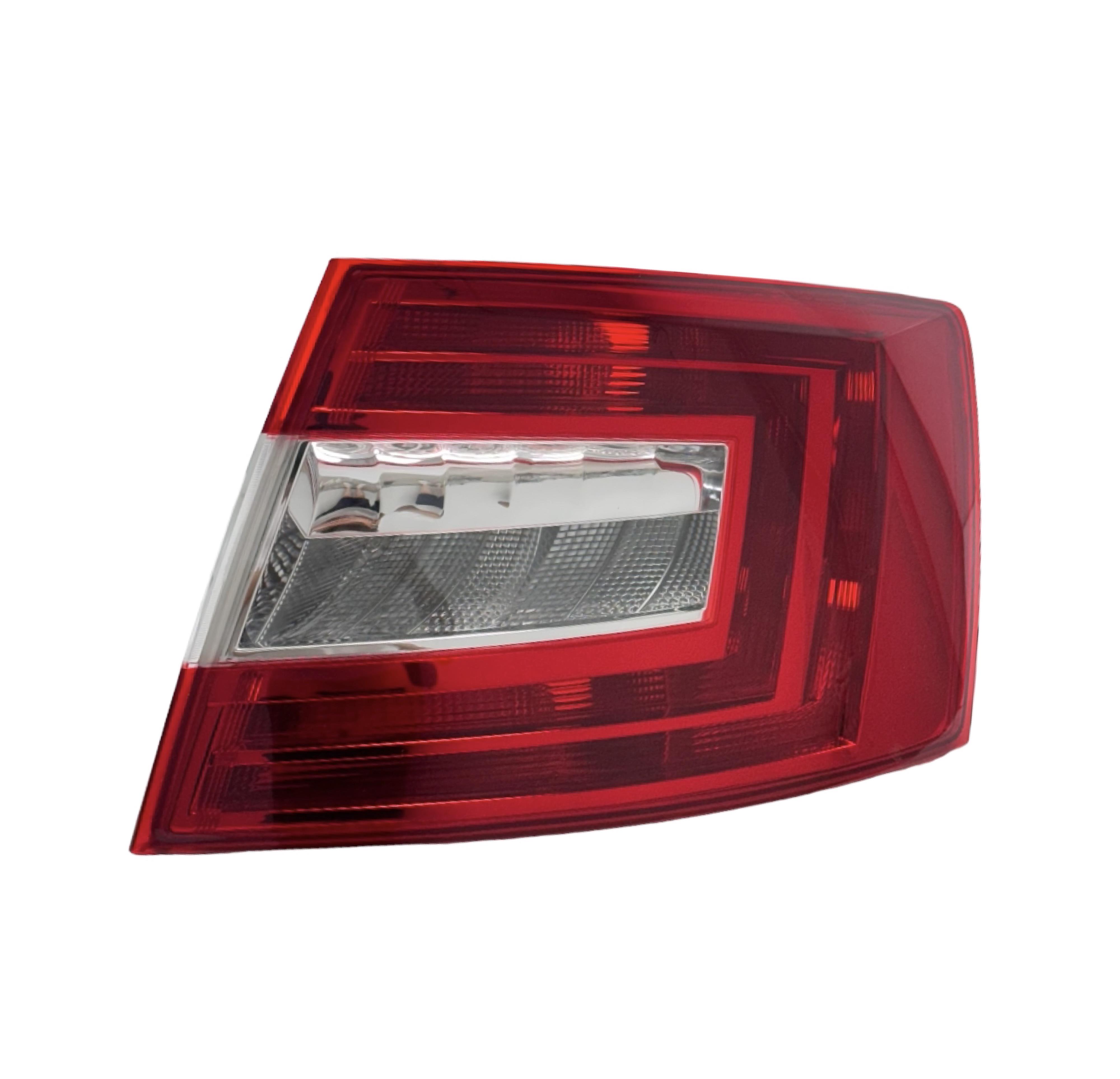 Skoda Stop Octavia 13-16 Sağ (Ledsiz) - 5E5 945 112