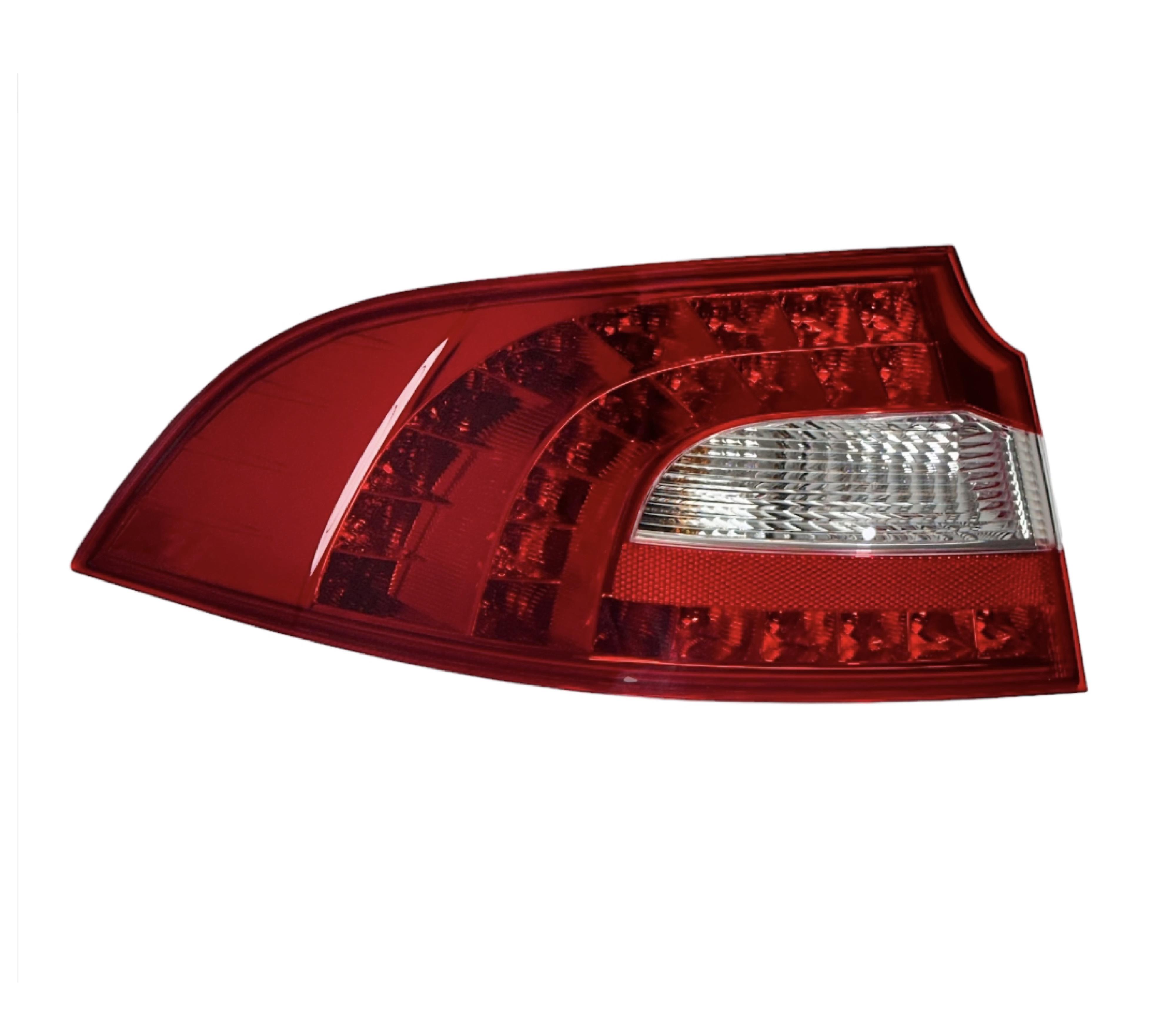 Skoda Stop Super B 07-12 Dış Sol (Ledli) - 3TD 945 095