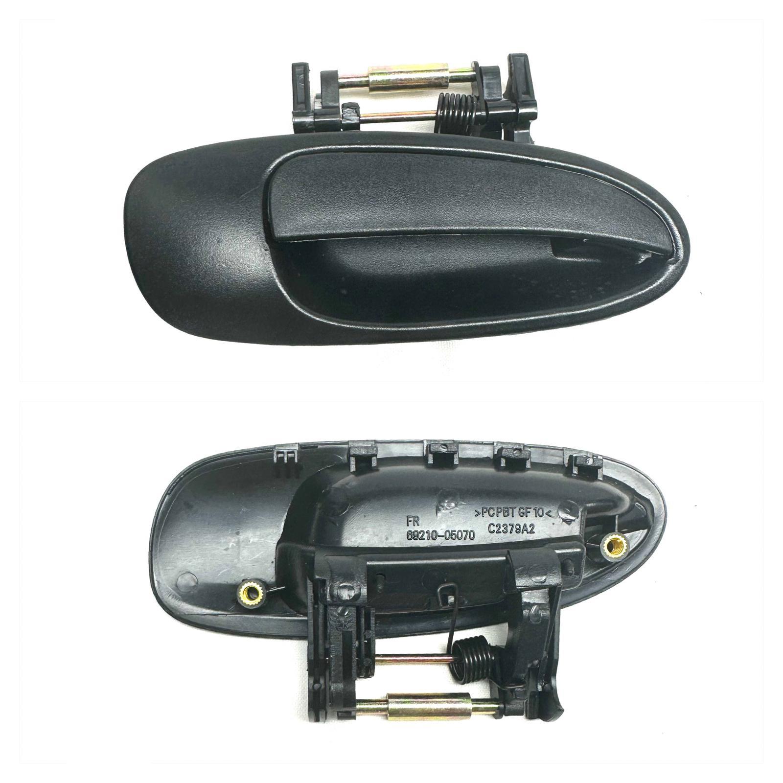 Toyota Kol Kapı Avensis 98-01 Ön Dış Sağ - 69220-05070