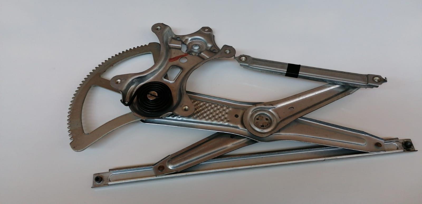 Toyota Kriko Cam Corolla 07-12 Ön Sağ (Elekt-motorsuz) - 69801-12220