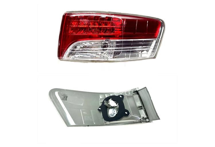 Toyota Stop Avensis 08-12 Dış Sağ - 81551-05250