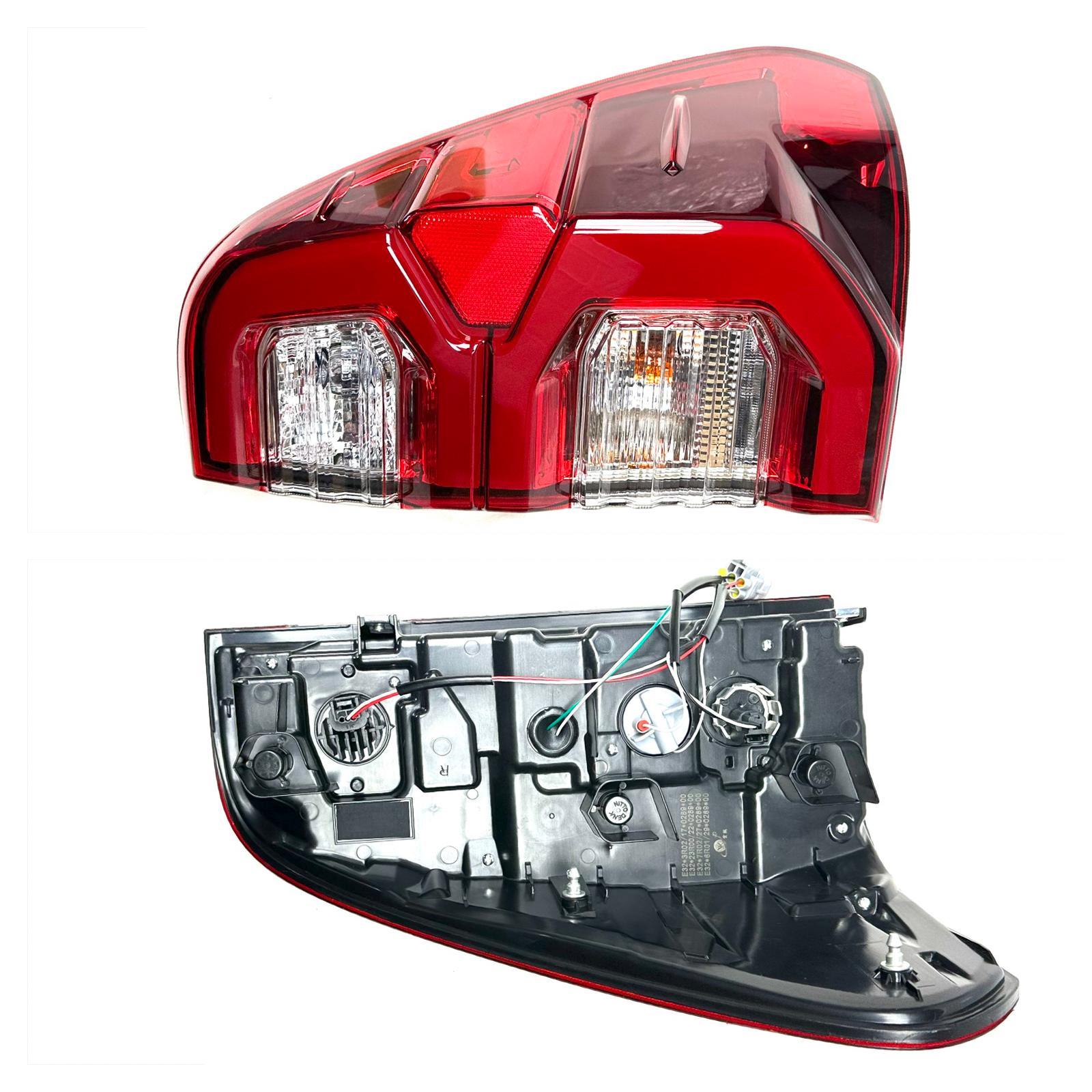 Toyota Stop Hılux 21-24 Sağ (Duylu/Ledli) - 81560-0K430