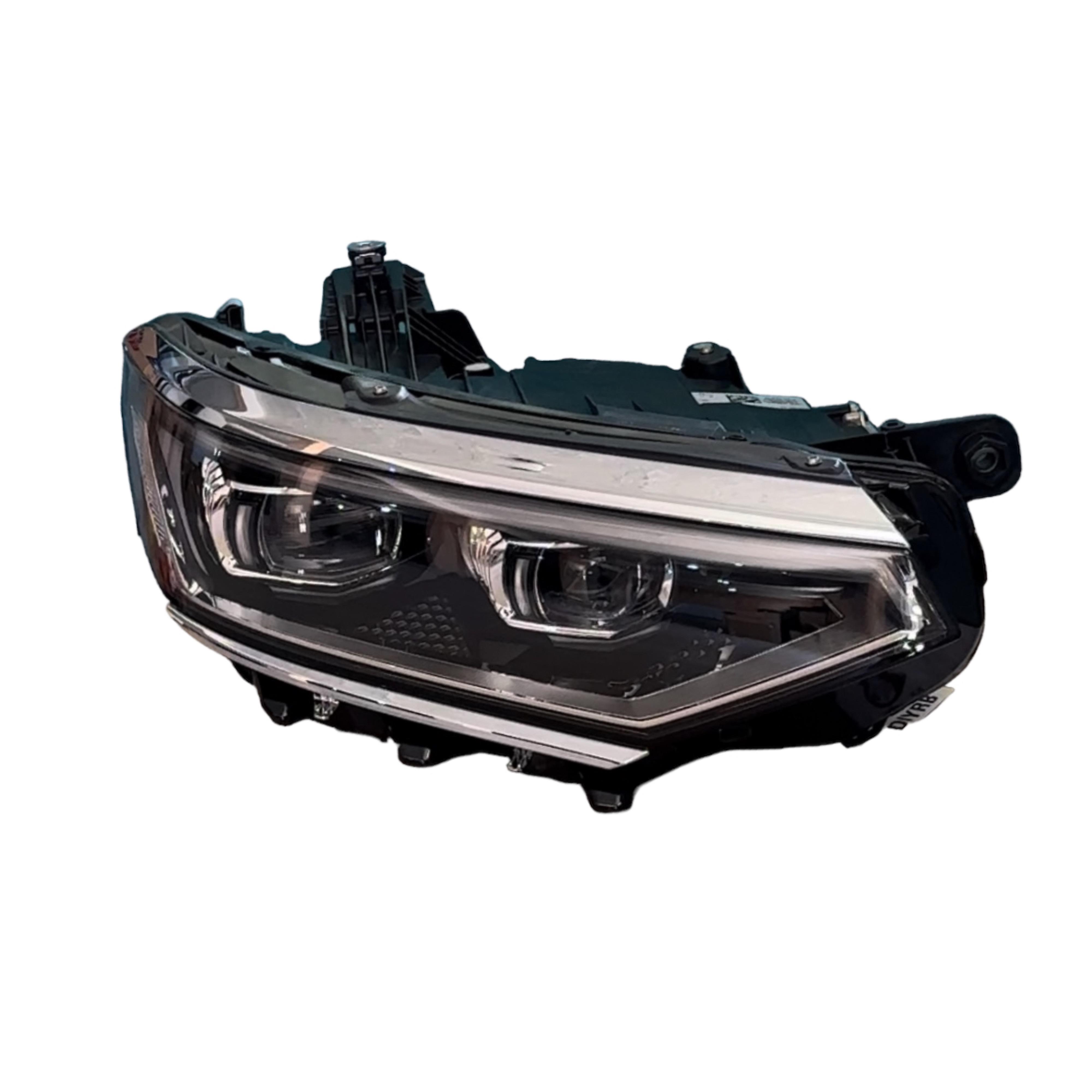 Volkswagen Far Passat B8,5 19-23 Sağ (Highline/Full Beyinli) - 3G1941114J