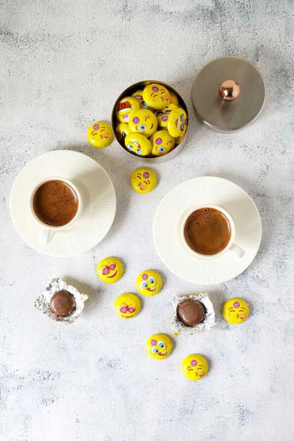 Elit Çikolata Mini Elitoloji Emoji Çikolata 1kg Sütlü Çikolata Glutensiz