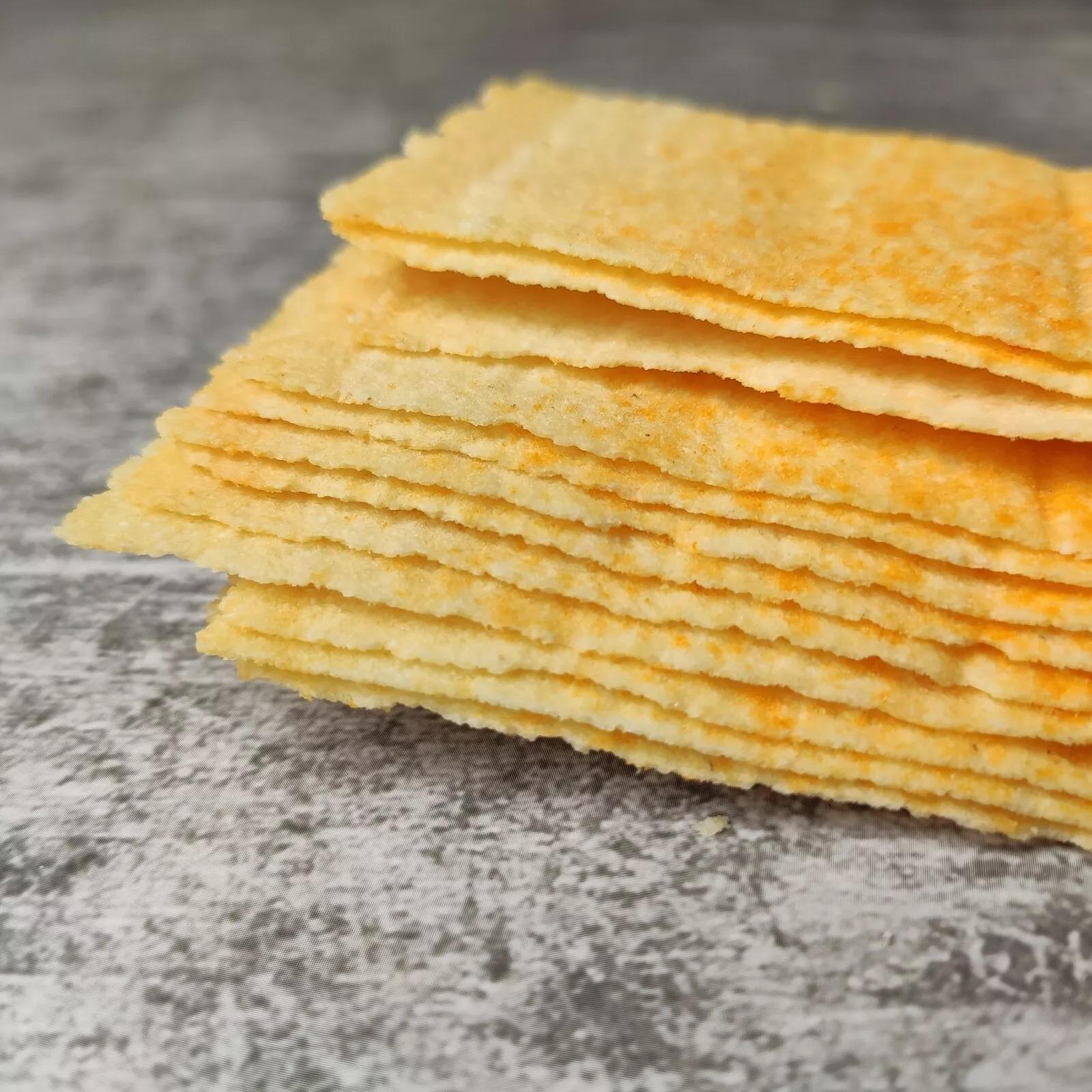 Long Chips Ekşi Kremalı ve Soğanlı Cips | Uzun Cips | Az Yağlı | Letonya Ürünü | 75 g
