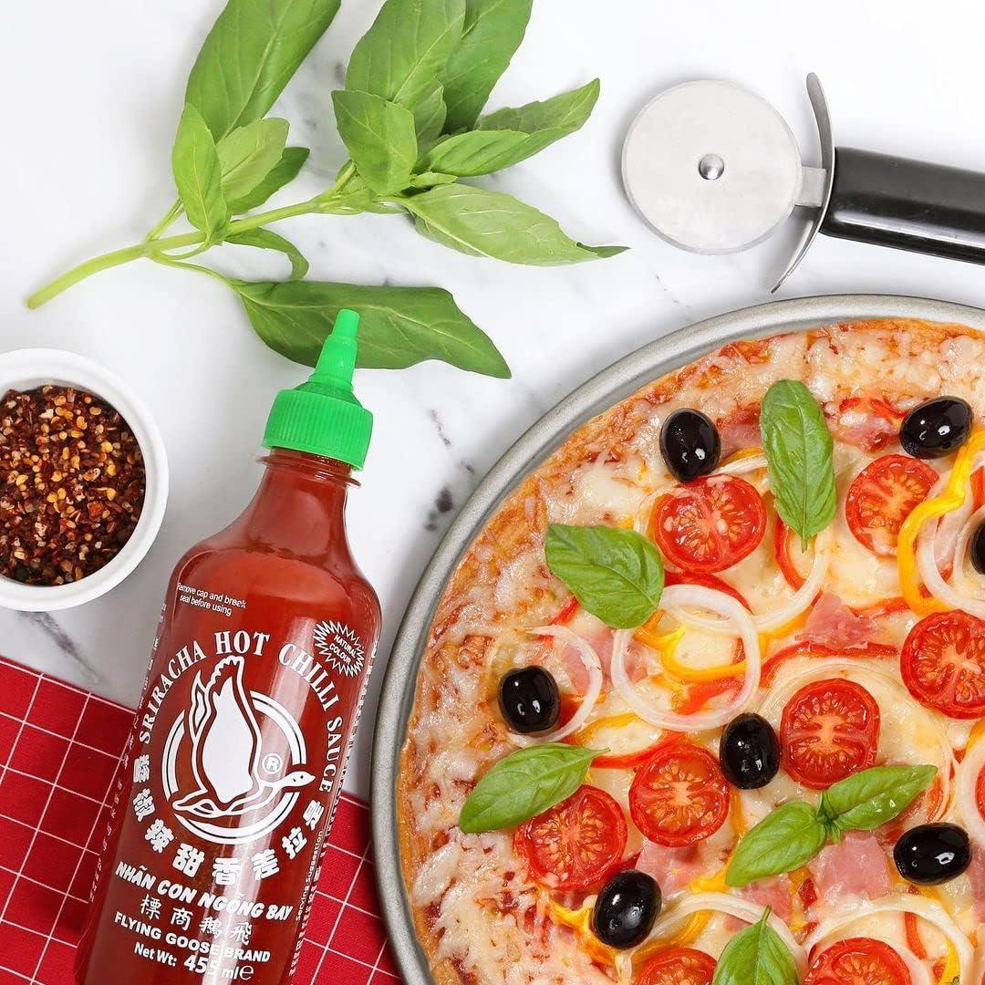 Uni-Eagle Sriracha Acı Biber Sosu | Acı Biber ve Sarımsaklı Lezzet Arttırıcı Acı Sos | Aroma Arttırıcı İçermez | 1 x 815g