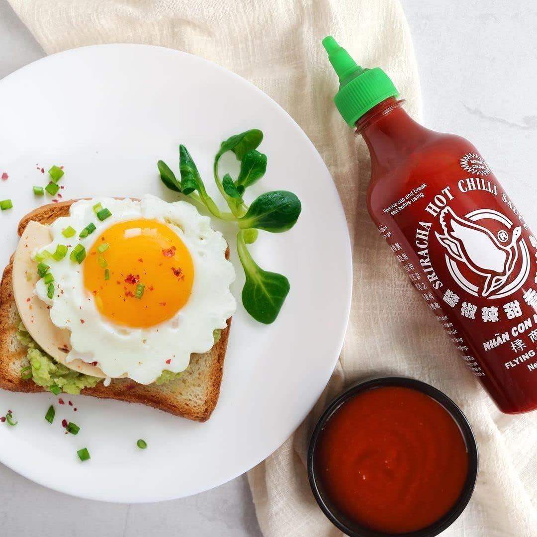 Uni-Eagle Sriracha Acı Biber Sosu | Acı Biber ve Sarımsaklı Lezzet Arttırıcı Acı Sos | Aroma Arttırıcı İçermez | 1 x 815g